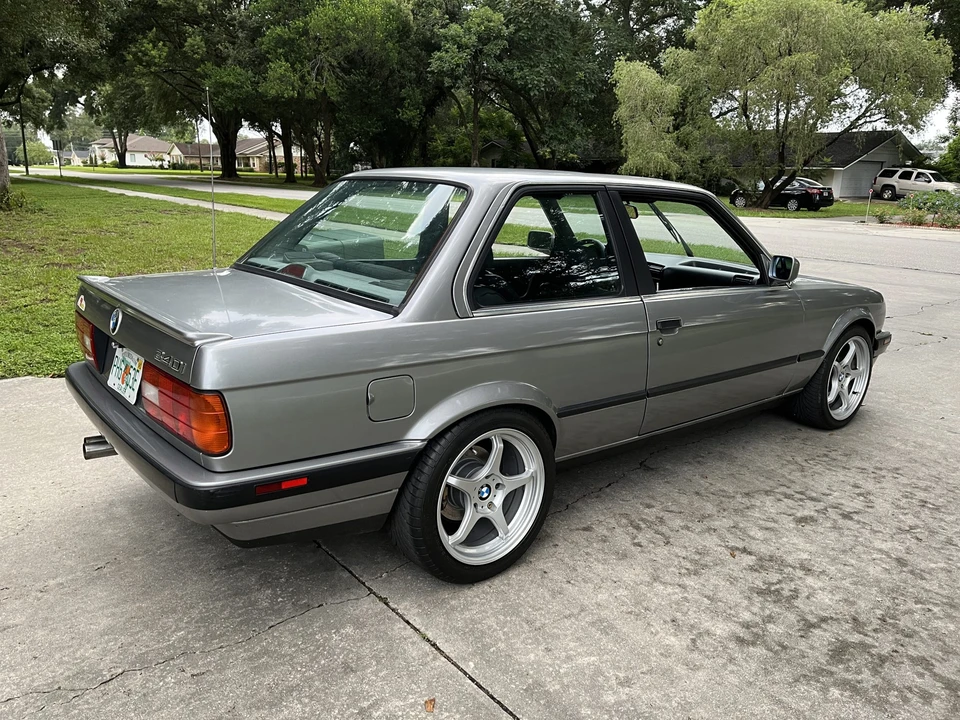 1990 BMW E30 3 Series - Image 5 of 31