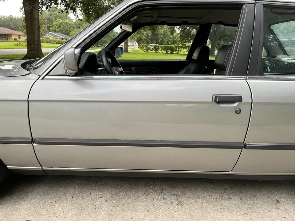 1990 BMW E30 3 Series - Image 21 of 31