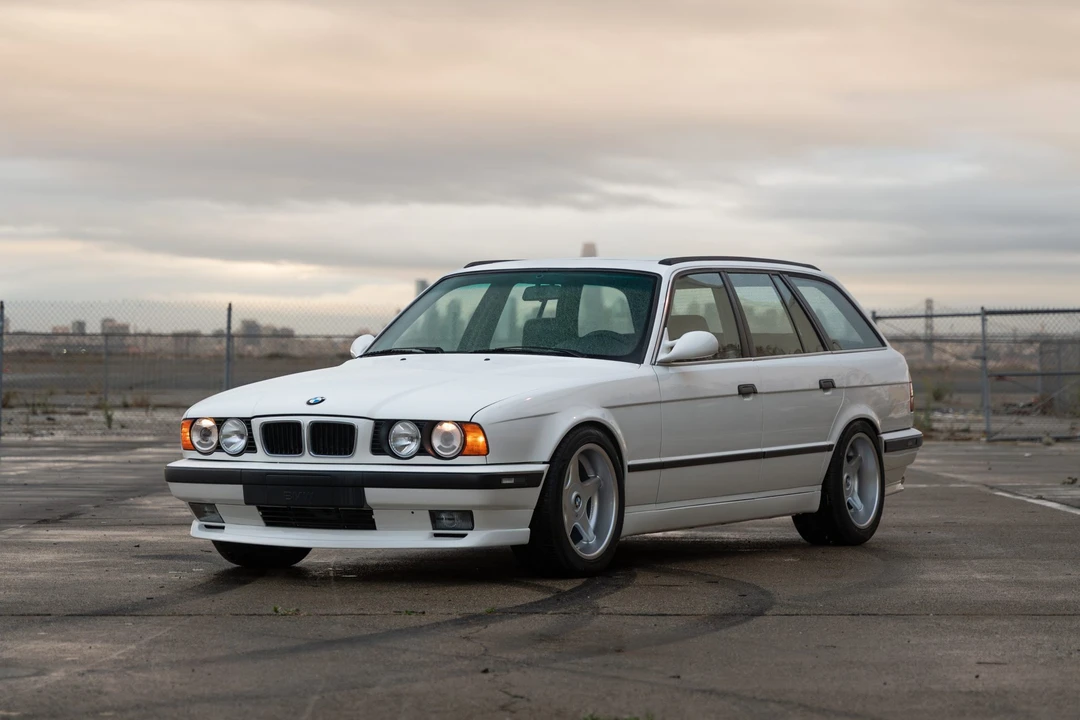 1994 BMW E34 5 Series - Image 2 of 31