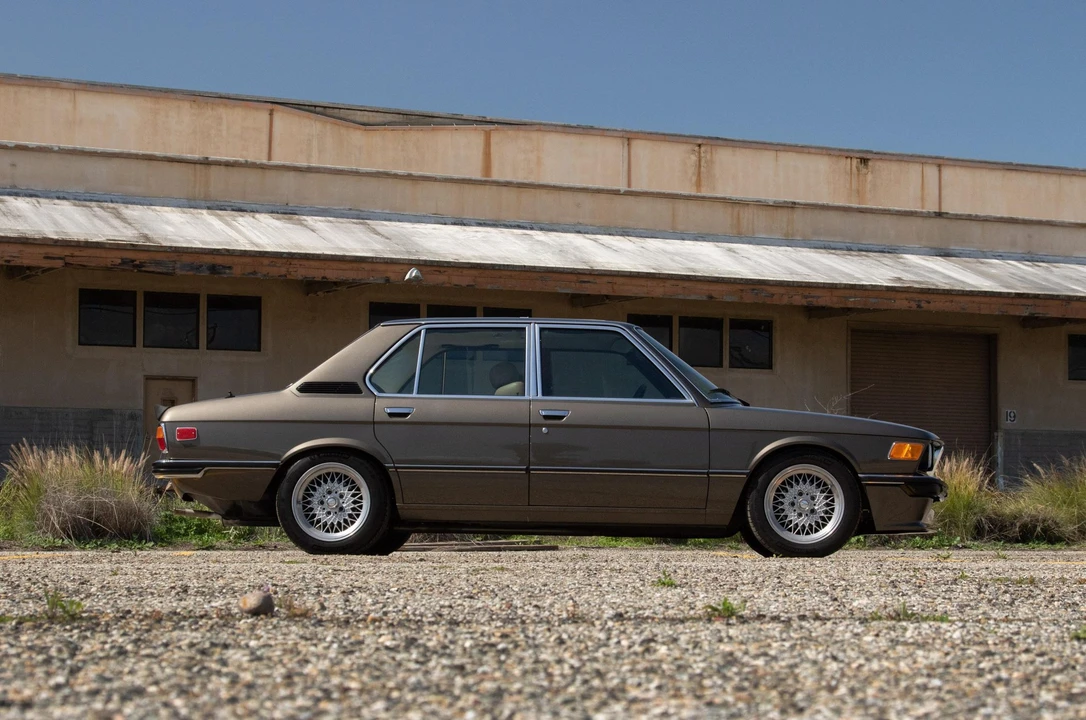 1975 BMW E12 5 Series - Image 16 of 31