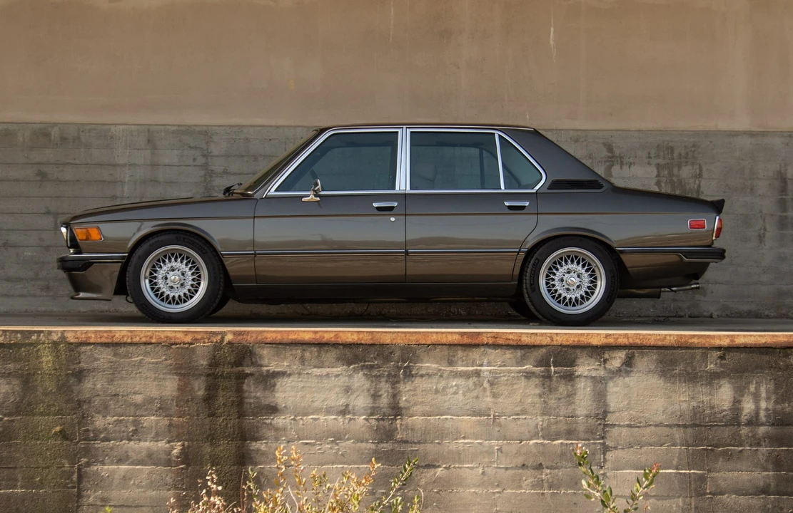 1975 BMW E12 5 Series - Image 6 of 31