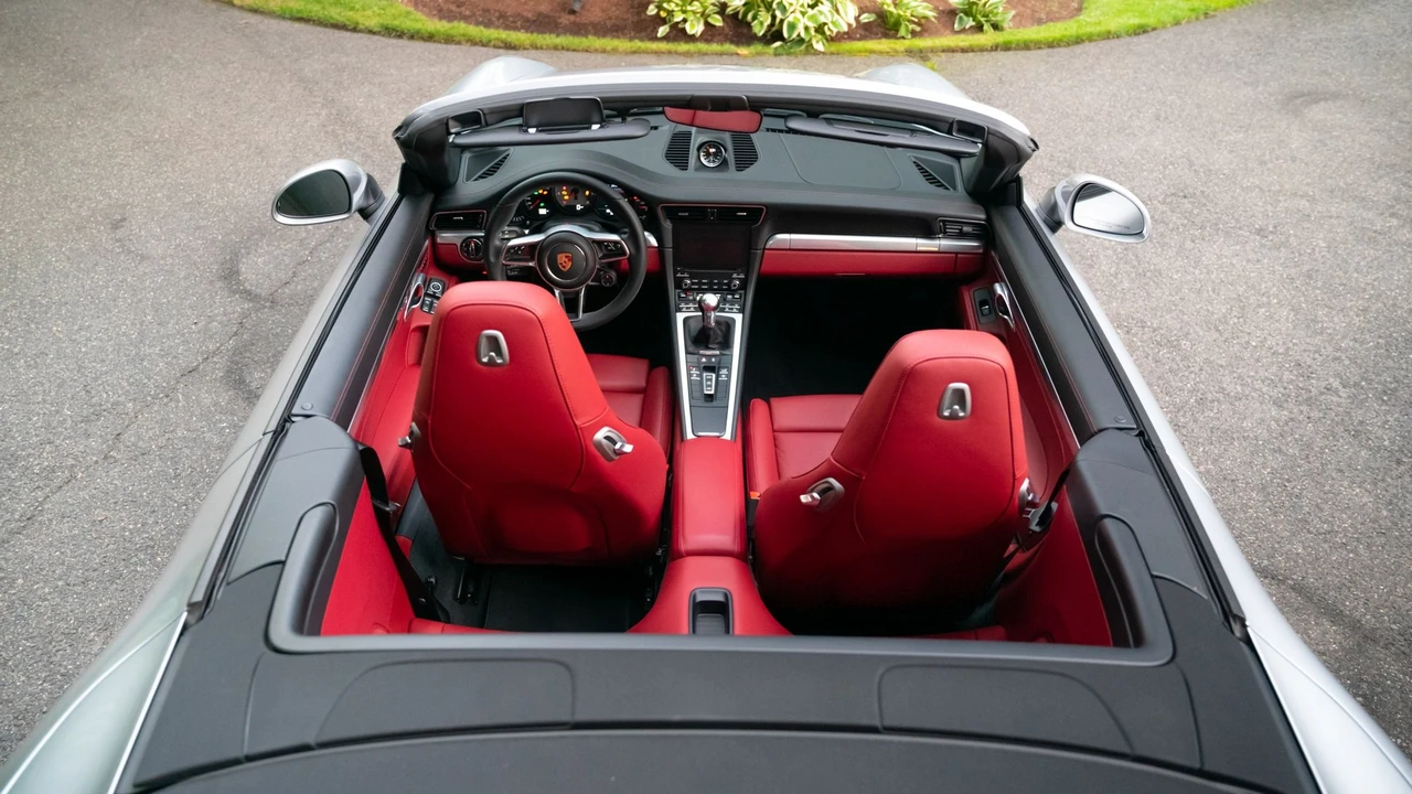 2018 Porsche 991 Carrera S - Image 9 of 11