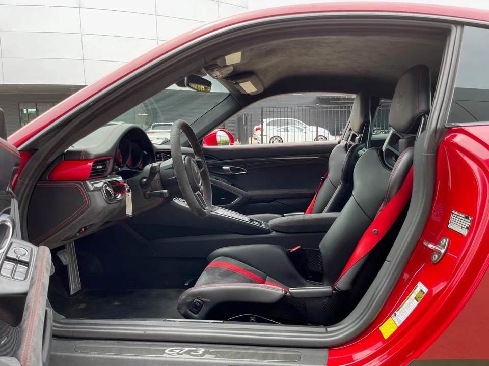 2018 Porsche 991 GT3 - Image 11 of 15