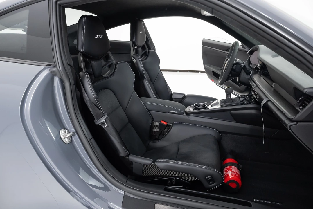 2022 Porsche 992 GT3 - Image 23 of 31
