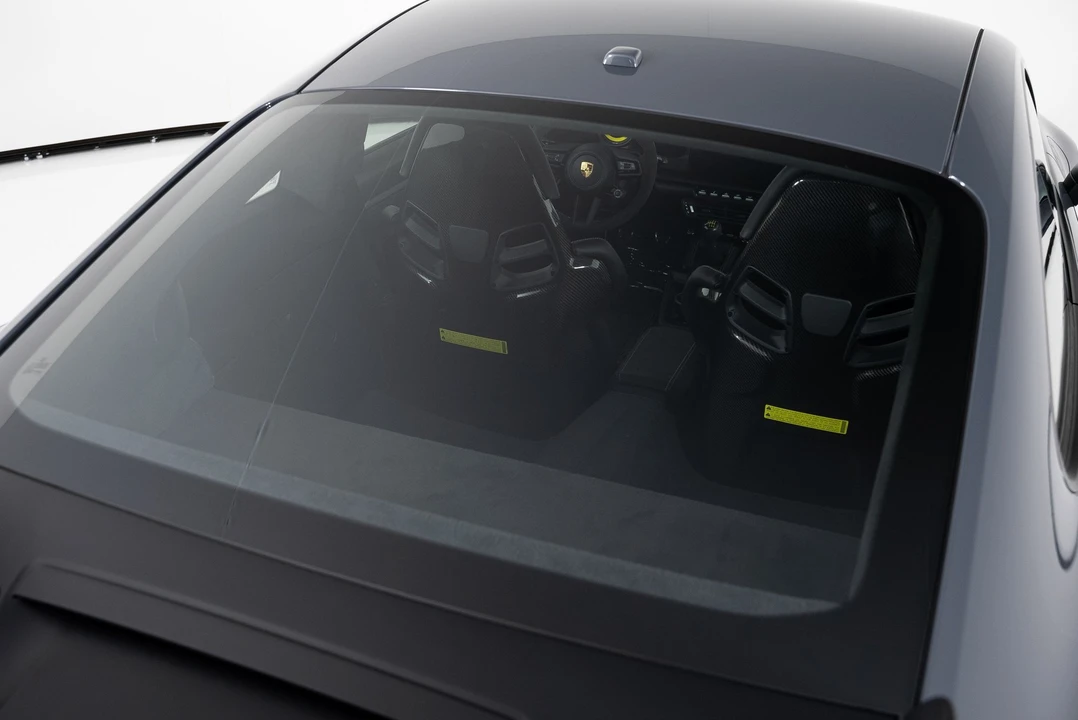 2022 Porsche 992 GT3 - Image 27 of 31