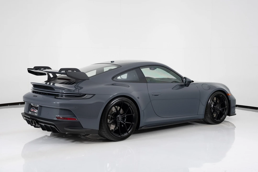2022 Porsche 992 GT3 - Image 3 of 31