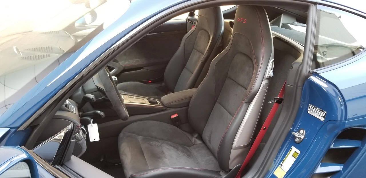 2018 Porsche 718 Cayman - Image 10 of 12