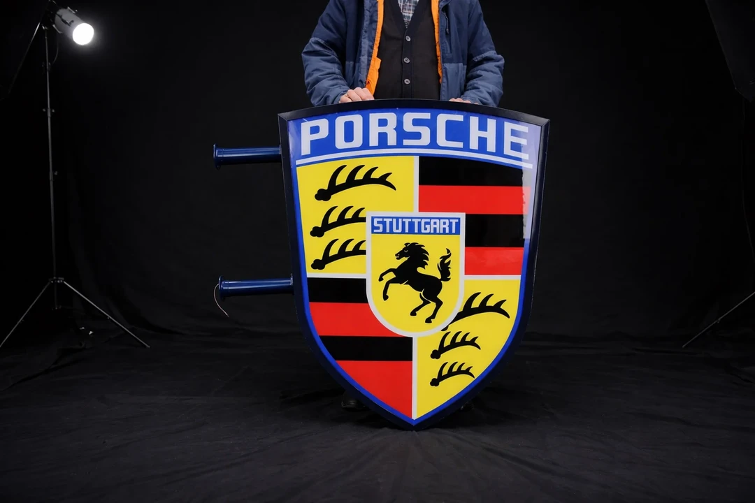 Porsche - Image 3 of 12
