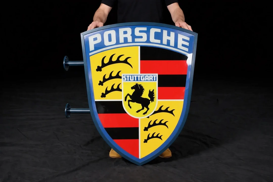 Porsche - Image 4 of 12