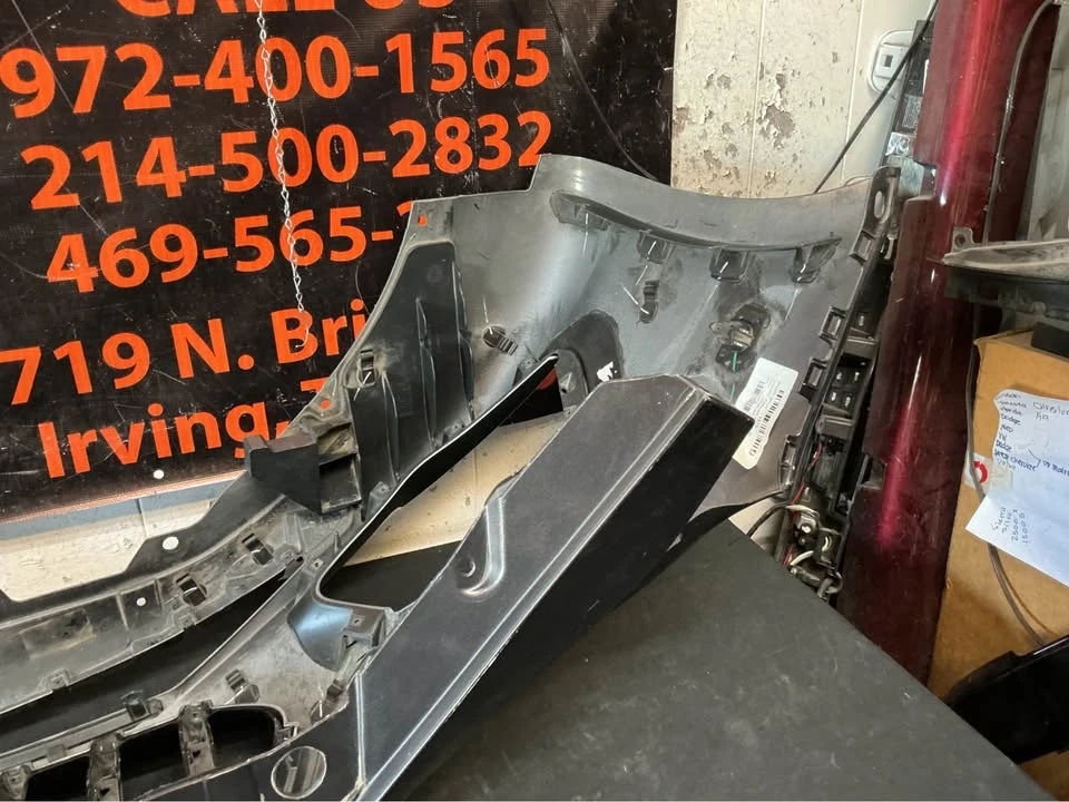 2018 Parts & Memorabilia Bodywork - Image 6 of 10