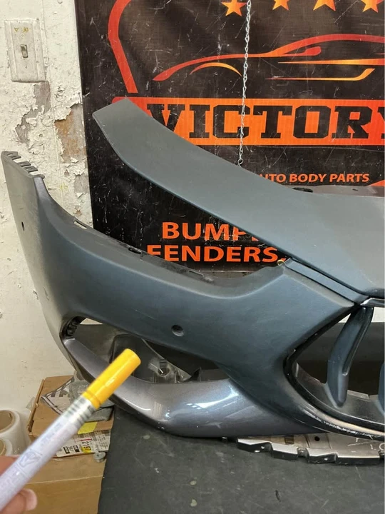 2018 Parts & Memorabilia Bodywork - Image 3 of 10