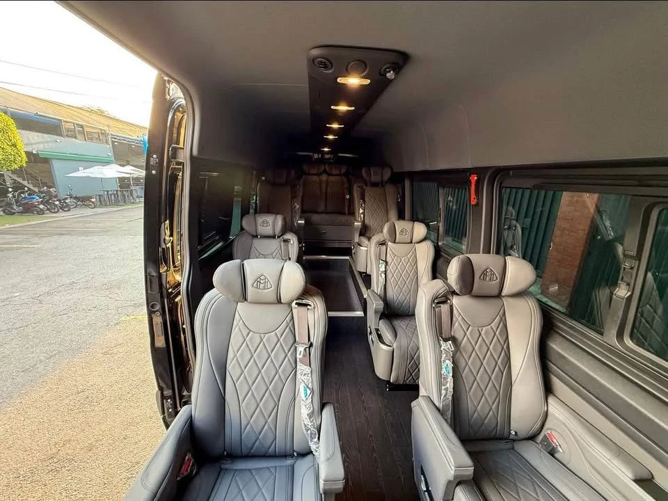 Maybach - Image 4 of 8