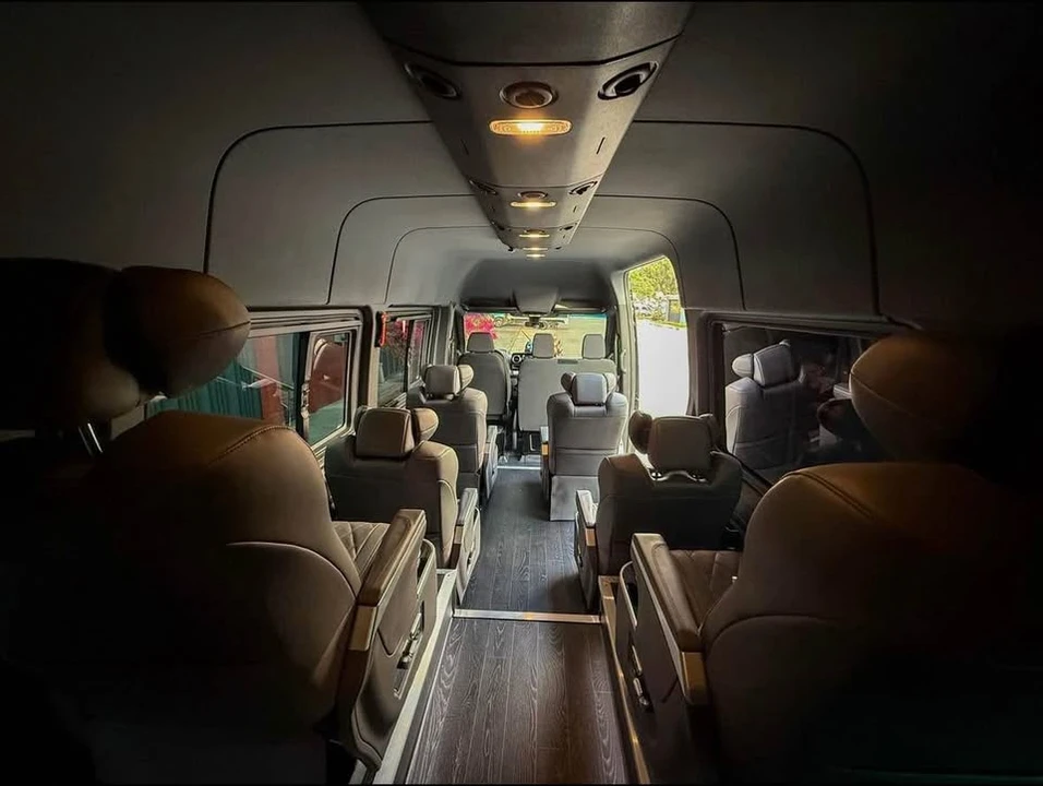 Maybach - Image 3 of 8