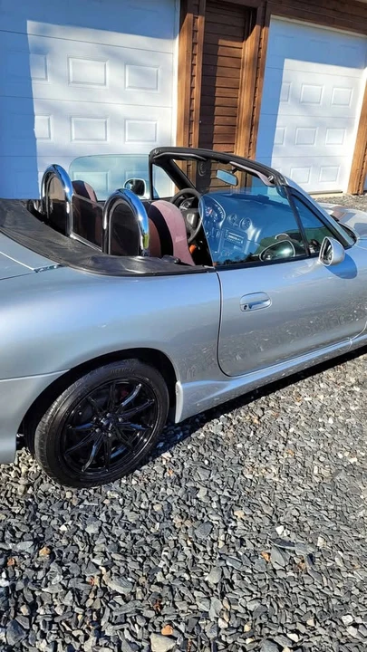 2000 Mazda NB MX-5 Miata - Image 5 of 10