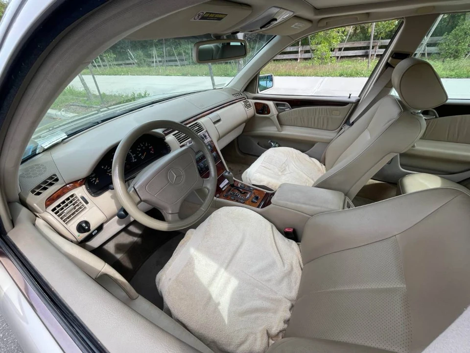 1999 Mercedes-Benz W210 E-Class - Image 6 of 16
