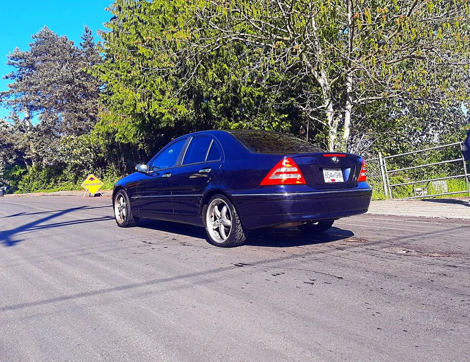 2003 Mercedes-Benz W203 C-Class - Image 4 of 13