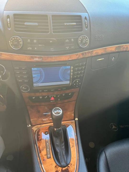 2007 Mercedes-Benz W211 E-Class - Image 13 of 24