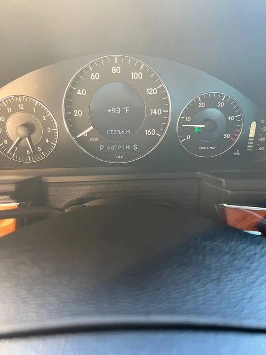 2007 Mercedes-Benz W211 E-Class - Image 12 of 24