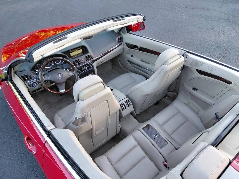 2011 Mercedes-Benz C207/A207 E-Class Coupe & Convertible - Image 9 of 15