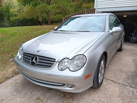 2004 Mercedes-Benz CLK320 Coupe