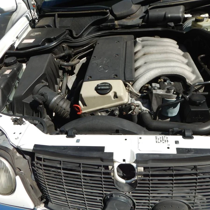 1998 Mercedes-Benz W210 E-Class - Image 14 of 23