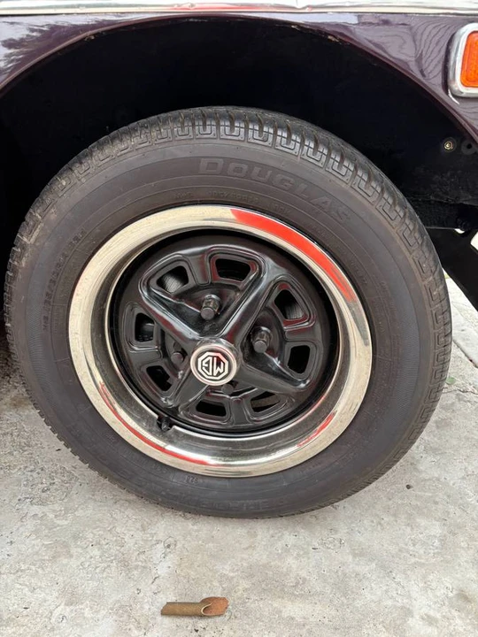 1973 MG MGB Roadster - Image 9 of 14