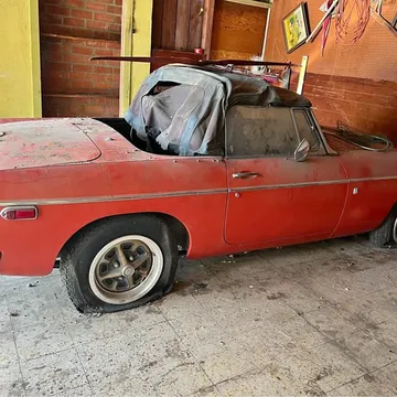 1977 MG