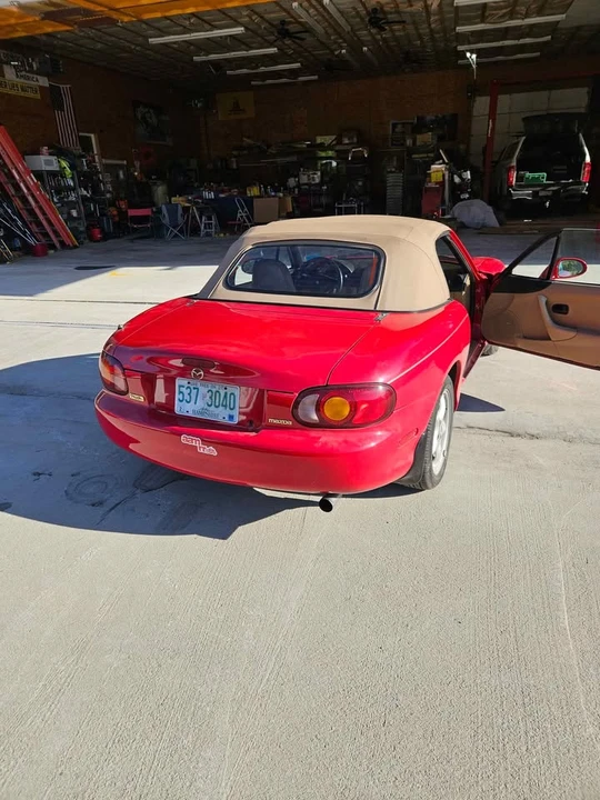 1999 Mazda NB MX-5 Miata - Image 3 of 5