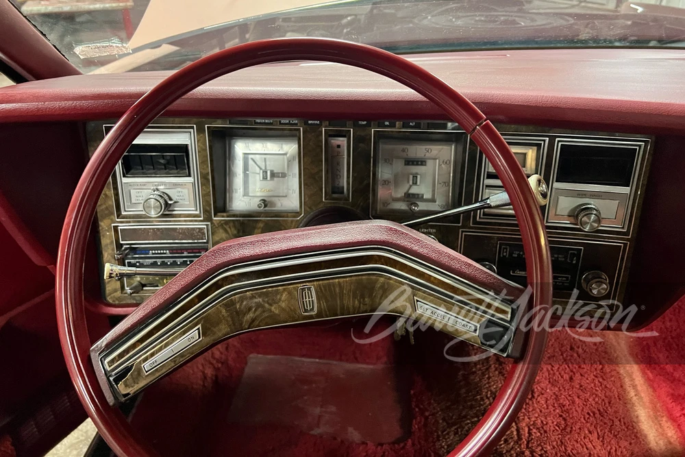 1977 Lincoln Continental Mark V - Image 6 of 27