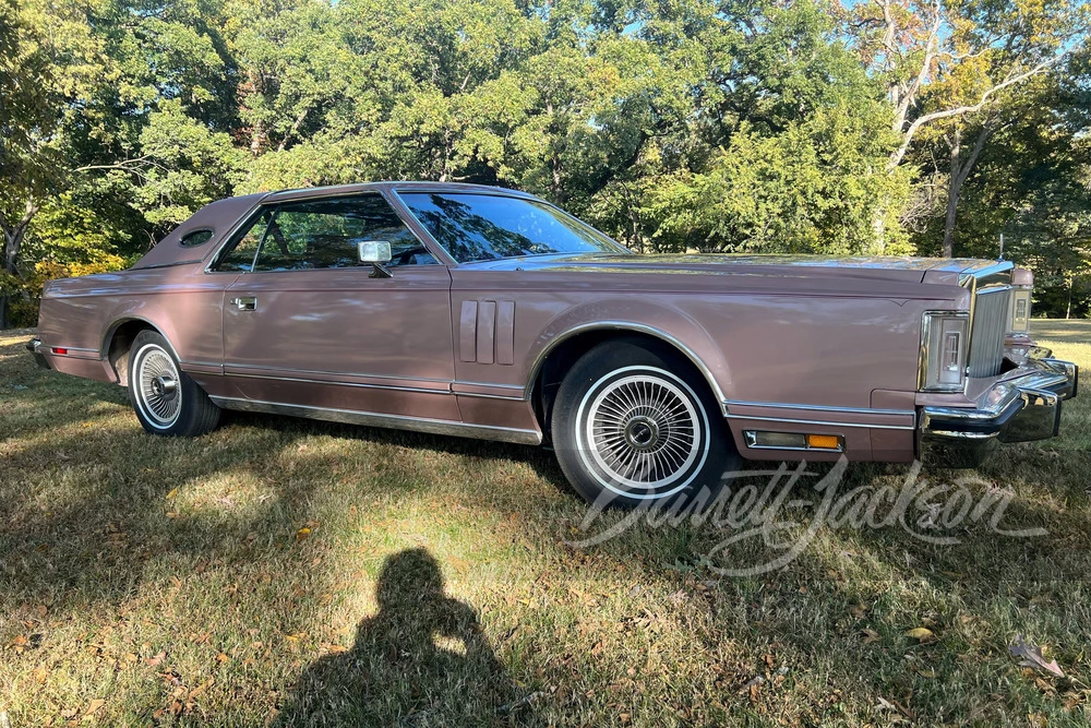 1977 Lincoln Continental Mark V - Image 16 of 27