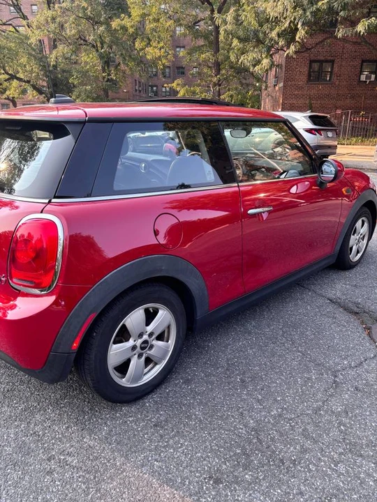 2014 Mini Mini 2nd Gen - Image 2 of 5