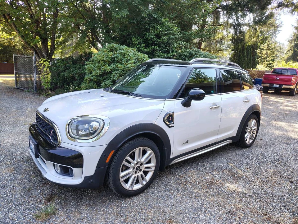 2017 Mini Countryman 2nd Gen - Image 2 of 11