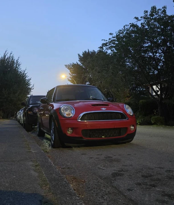 2008 Mini Mini 2nd Gen - Image 9 of 10