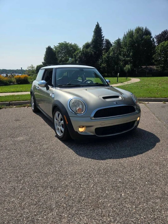 2007 Mini Mini 2nd Gen - Image 2 of 11