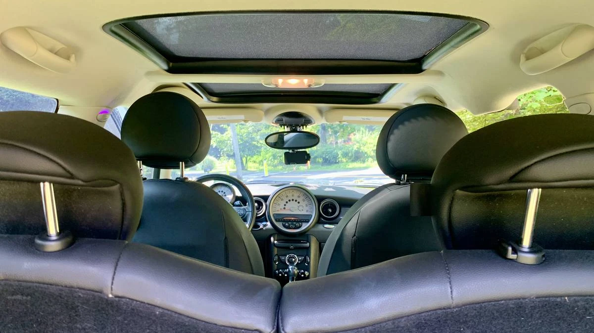 2012 Mini Clubman 1st Gen - Image 3 of 16
