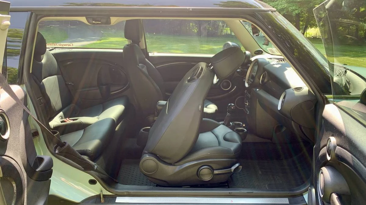 2012 Mini Clubman 1st Gen - Image 5 of 16