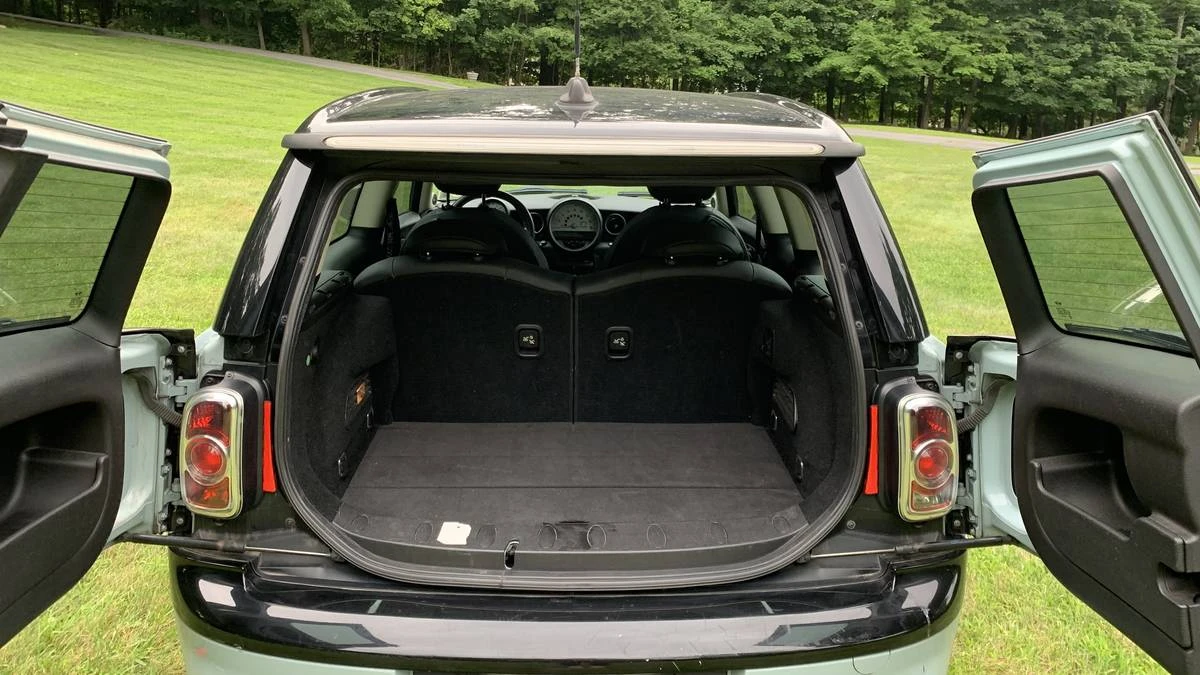 2012 Mini Clubman 1st Gen - Image 13 of 16