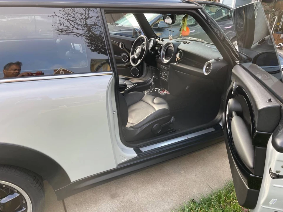 2012 Mini Mini 2nd Gen - Image 2 of 17
