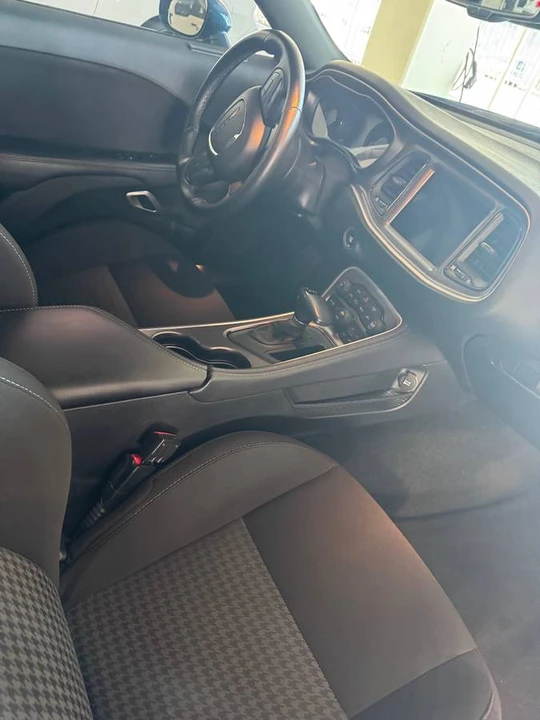 2021 Dodge Challenger 3rd Gen - Image 6 of 9