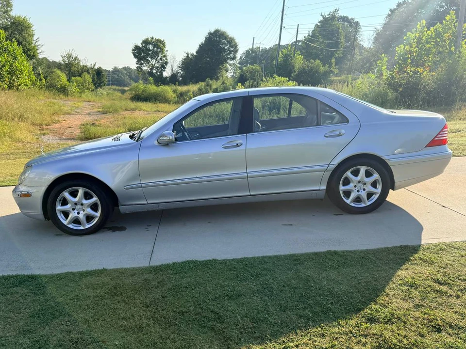 2003 Mercedes-Benz W220 S-Class - Image 9 of 14