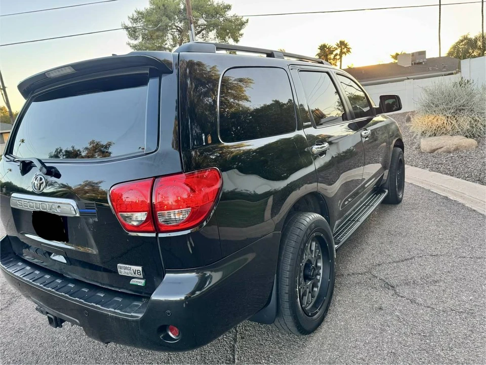 2011 Toyota Sequoia 2nd Gen - Image 5 of 20