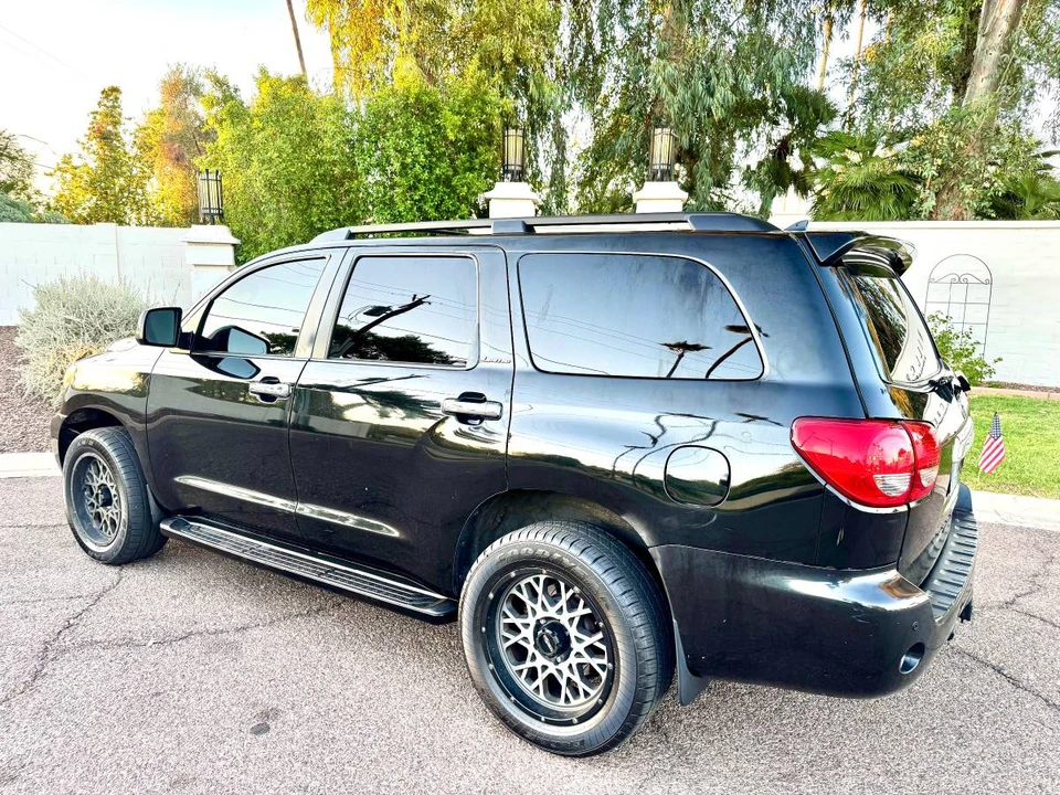 2011 Toyota Sequoia 2nd Gen - Image 18 of 20