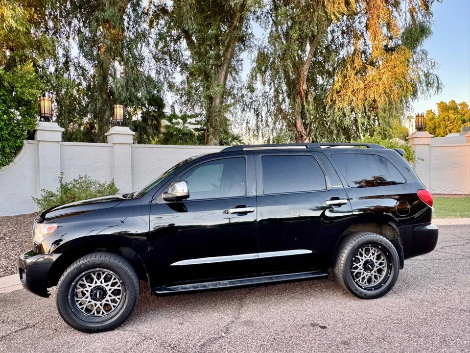 2011 Toyota Sequoia 2nd Gen - Image 9 of 20