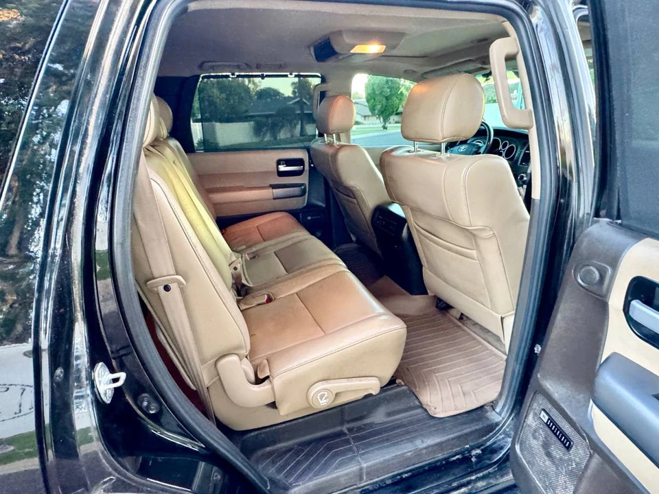 2011 Toyota Sequoia 2nd Gen - Image 12 of 20