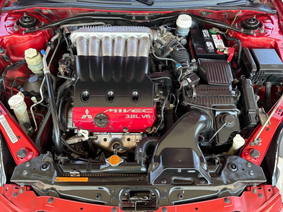 2009 Mitsubishi Eclipse 4th Gen - Image 4 of 9