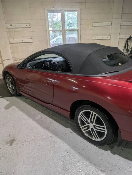 2003 Mitsubishi Eclipse 3rd Gen - Image 2 of 8