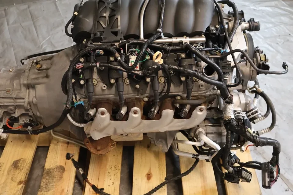 2010 Parts & Memorabilia Engines - Image 4 of 6