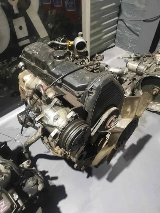 2015 Parts & Memorabilia Engines - Image 2 of 3