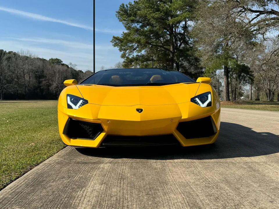 2015 Lamborghini Aventador LP700-4 - Image 3 of 6