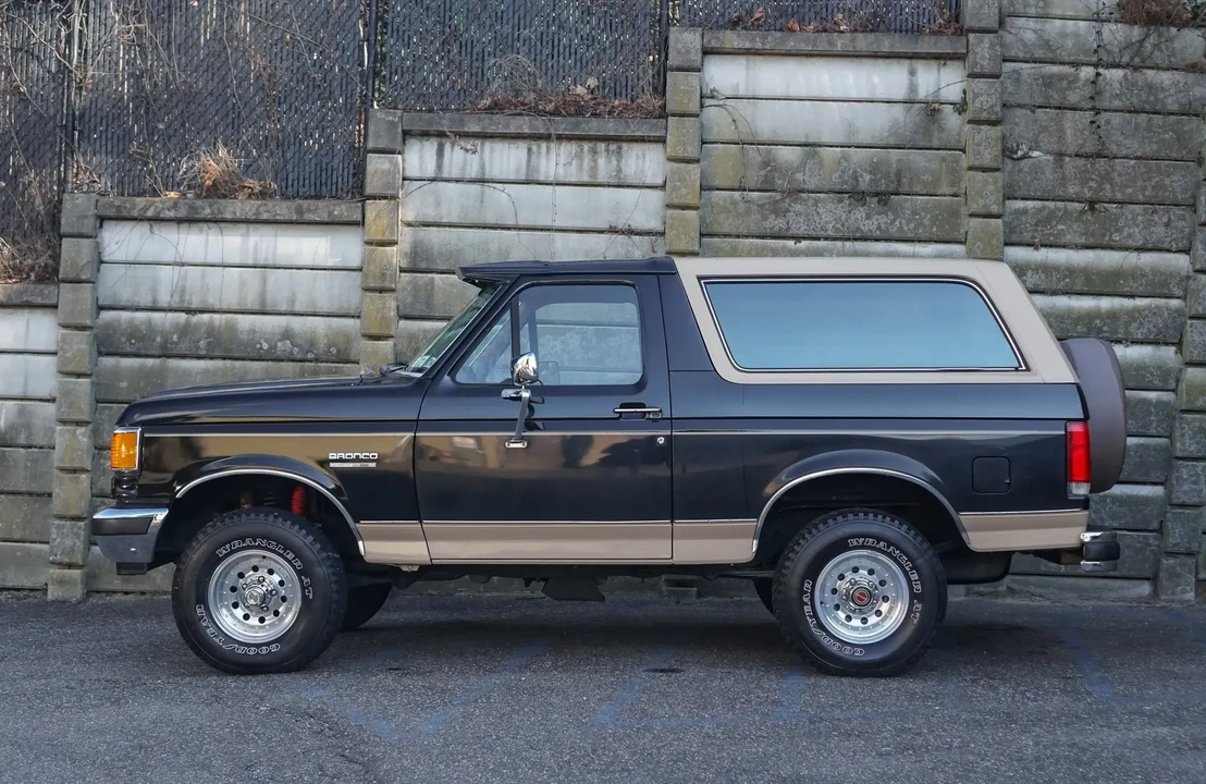 1990 Ford Bronco 4th Gen - Image 4 of 6